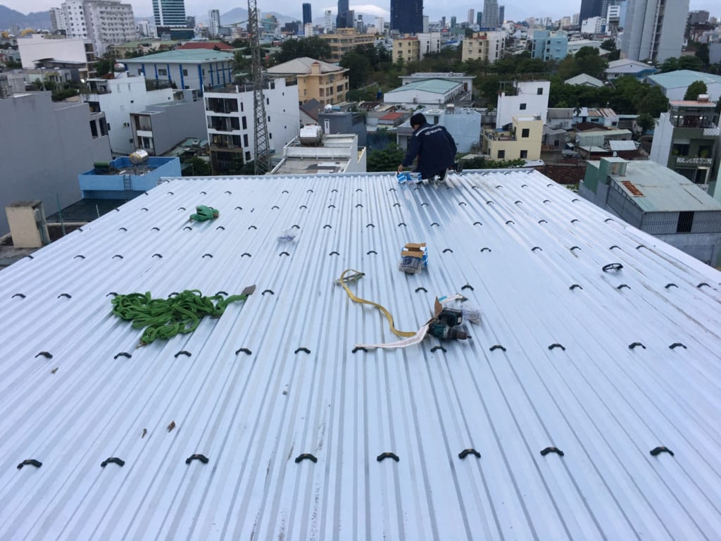 thi công mái tôn tại Đà Nẵng